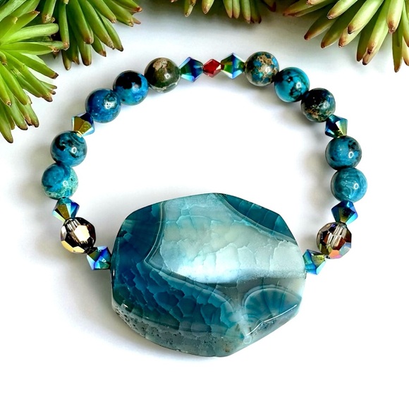 Blue Agate Beaded Bracelet - Picture 1 of 3